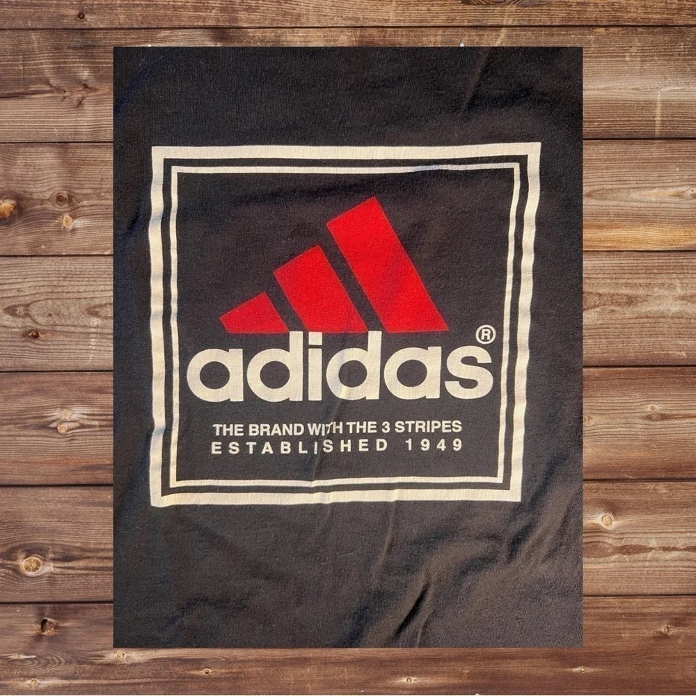 Adidas Graphic Tee, XL, Men’s - Athletic Style Comfort